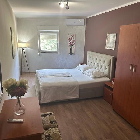 Apartments Bokan Cetinje Eksteriør billede