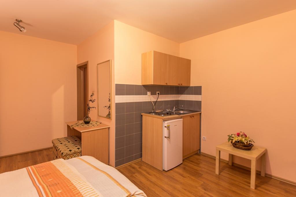 Apartments Bokan Cetinje Værelse billede